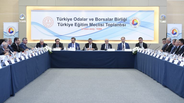 Bakan Tekin, TOBB Türkiye Eğitim Meclisi’ne Katıldı